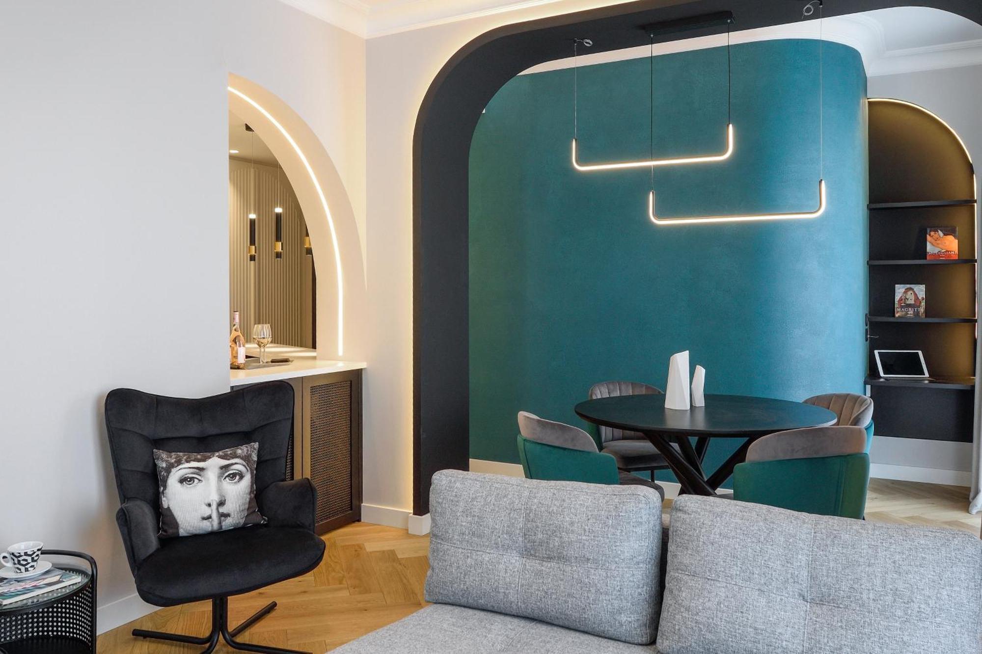 King Apartment Thessaloniki By Luxlikehome 塞萨洛尼基 外观 照片