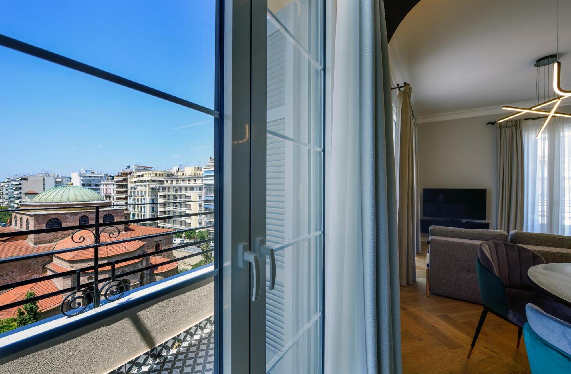 King Apartment Thessaloniki By Luxlikehome 塞萨洛尼基 外观 照片