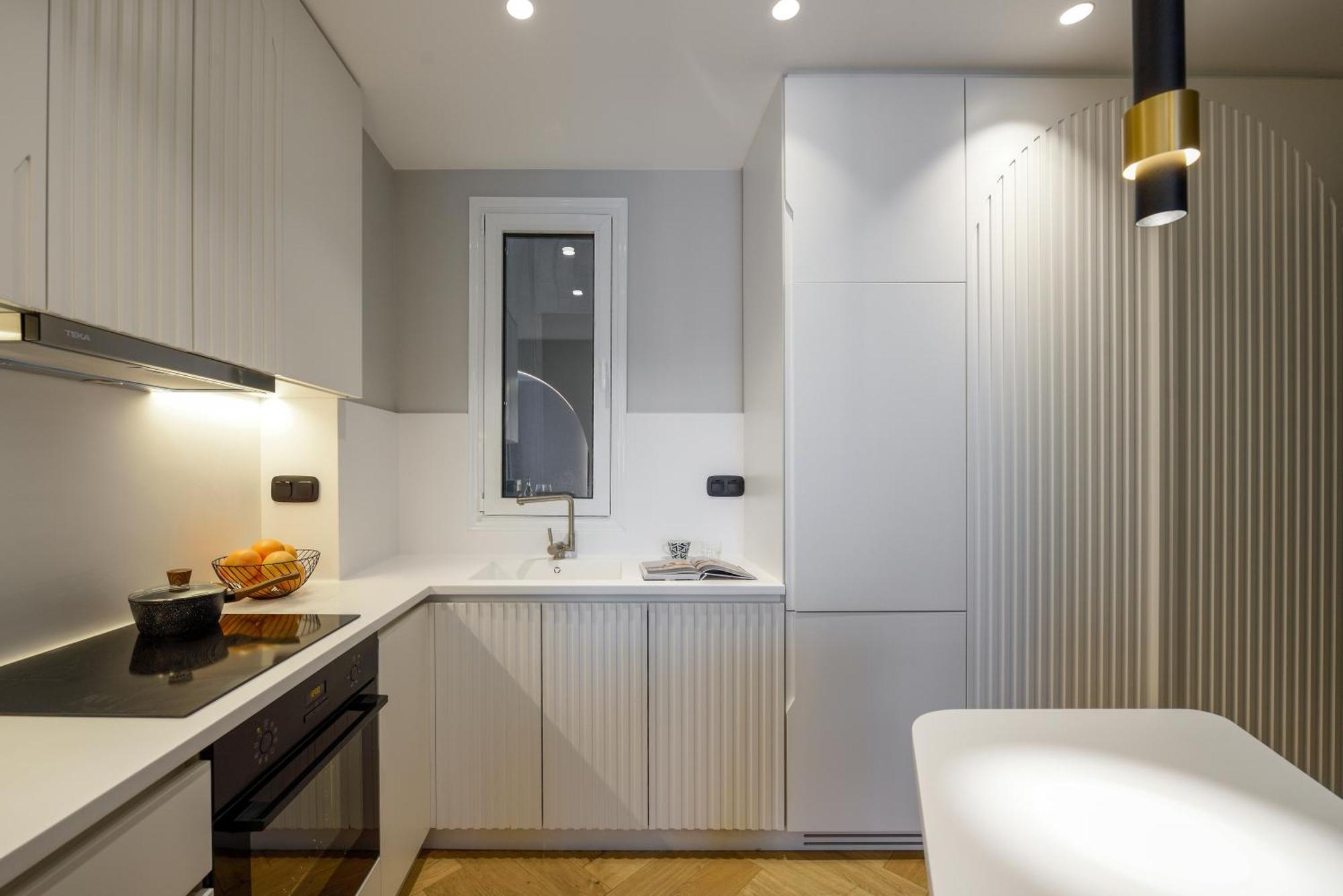 King Apartment Thessaloniki By Luxlikehome 塞萨洛尼基 外观 照片