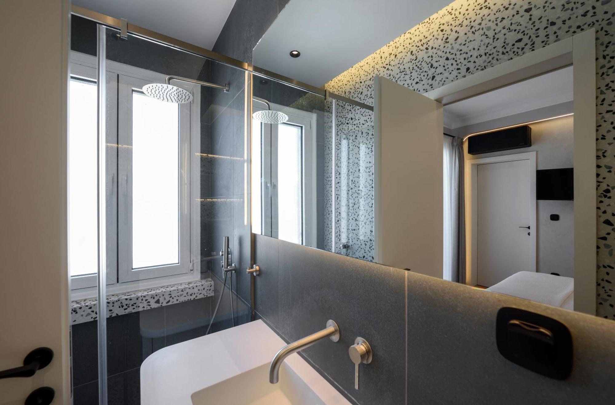 King Apartment Thessaloniki By Luxlikehome 塞萨洛尼基 外观 照片
