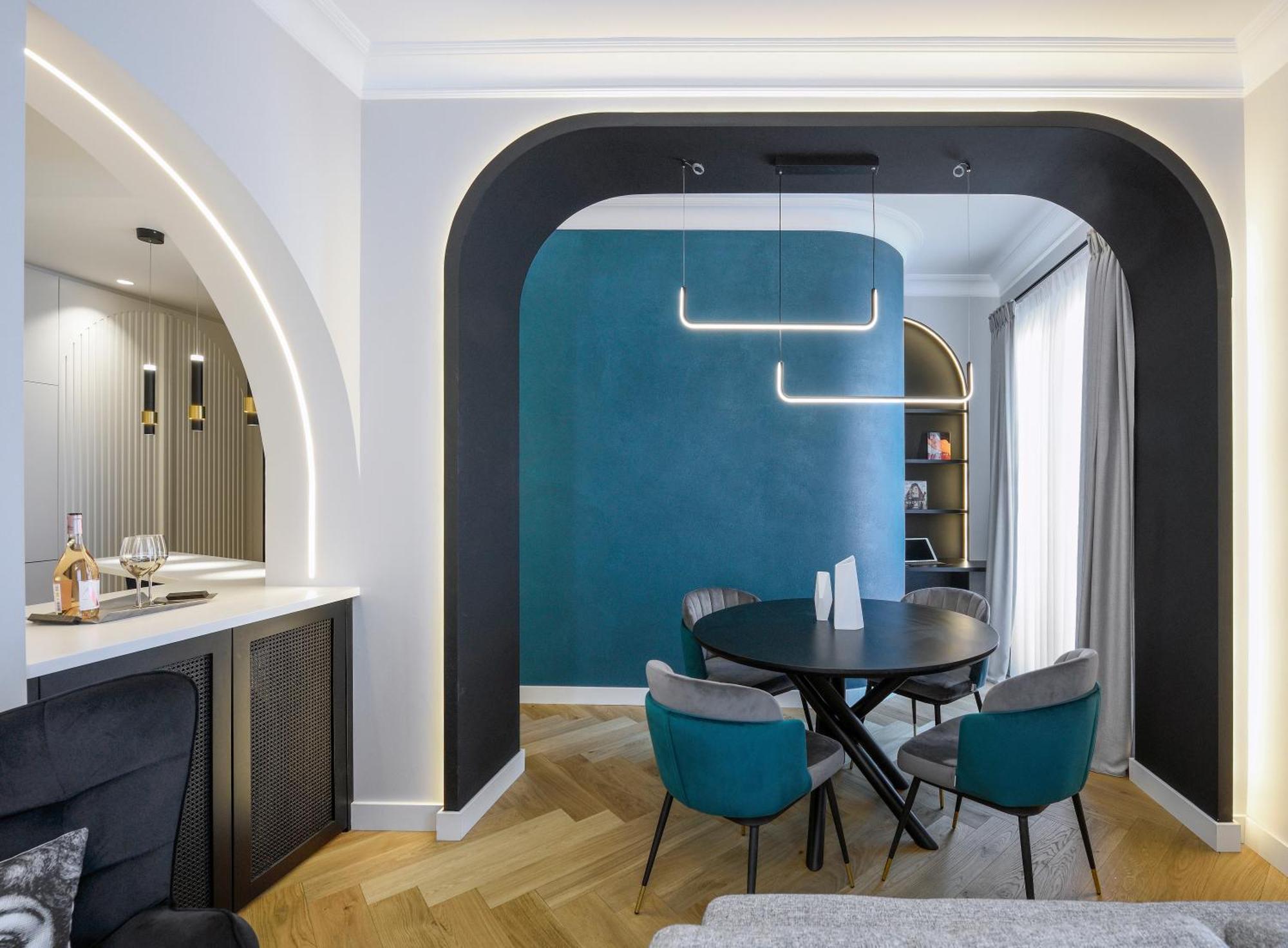 King Apartment Thessaloniki By Luxlikehome 塞萨洛尼基 外观 照片
