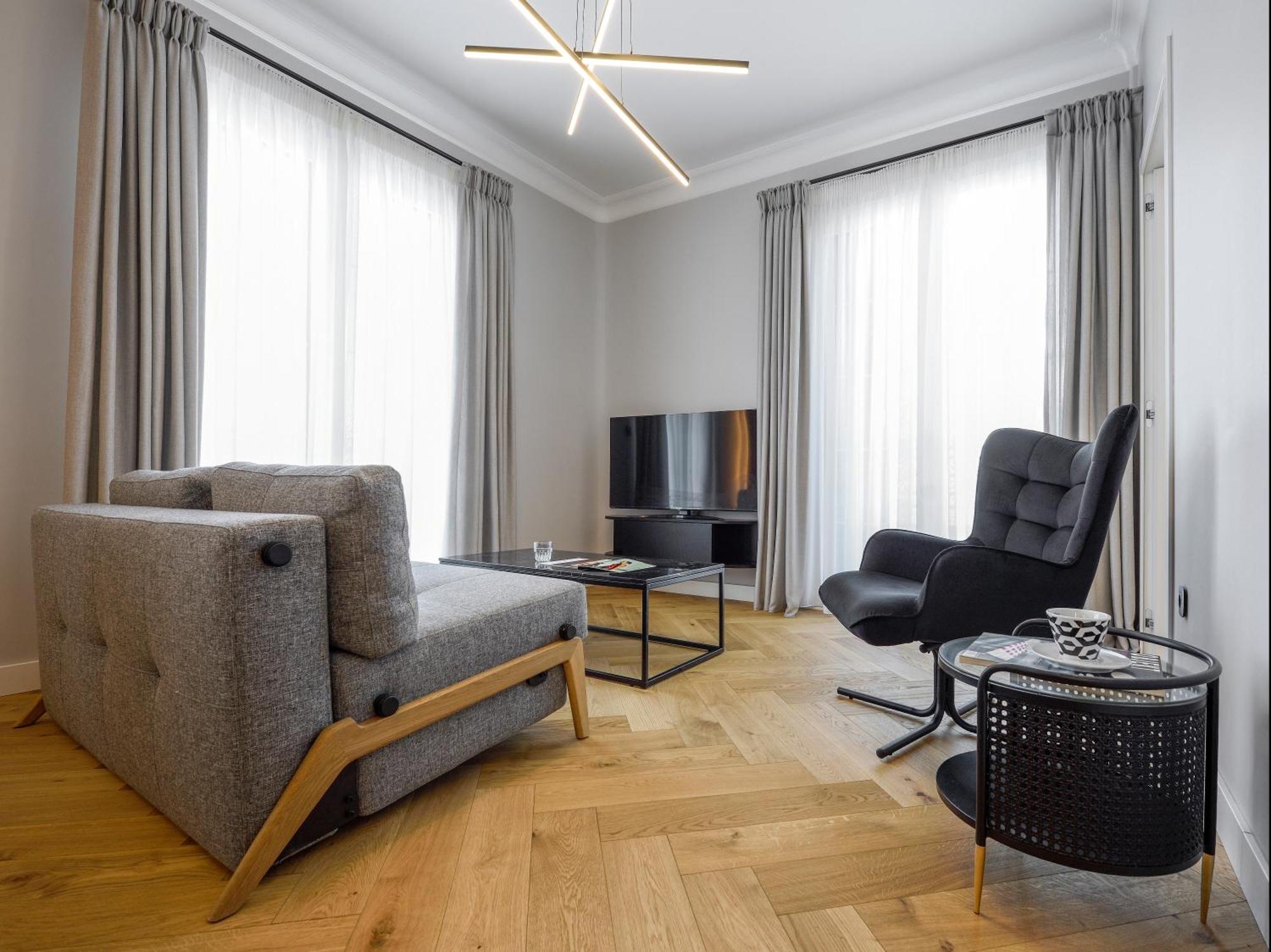 King Apartment Thessaloniki By Luxlikehome 塞萨洛尼基 外观 照片